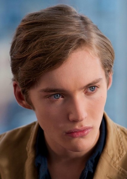 Toby Regbo