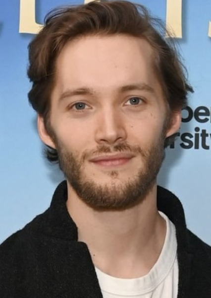 Toby Regbo photo
