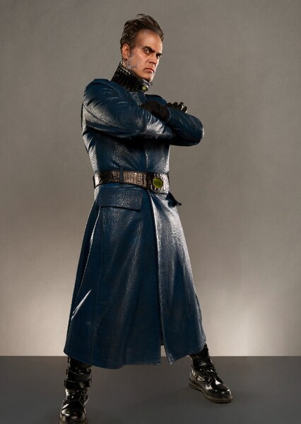 Todd Stashwick photo