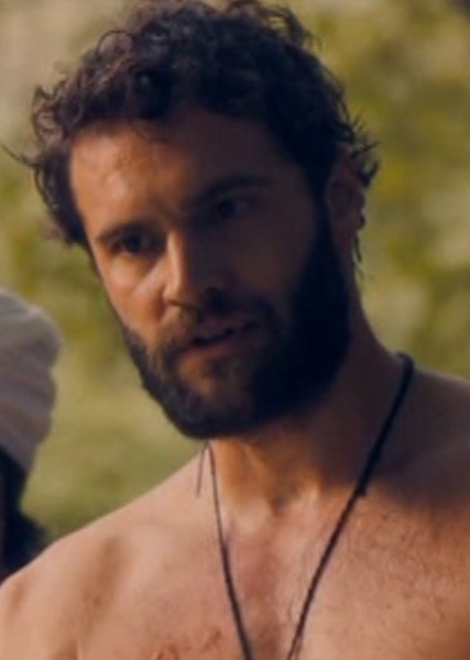 Tom Bateman photo