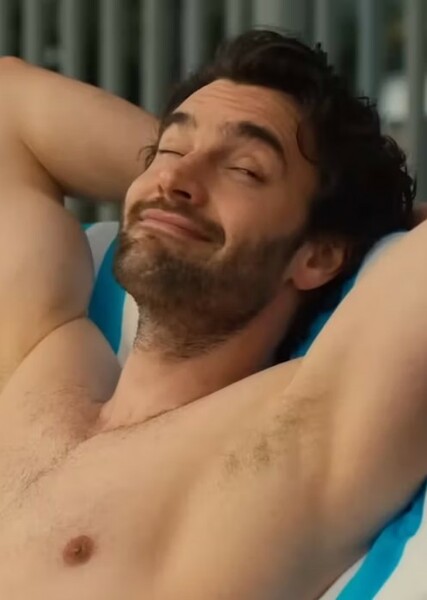 Tom Bateman photo