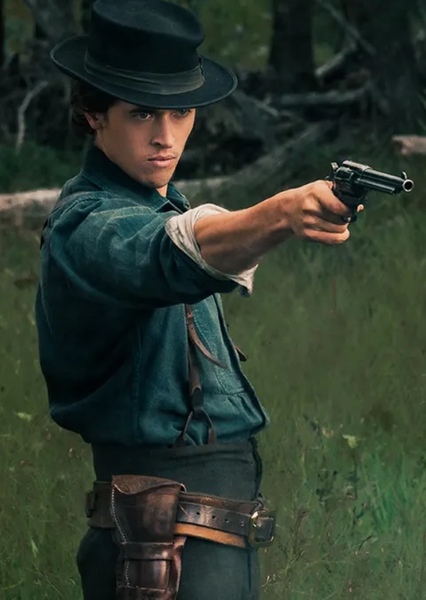 Tom Blyth photo