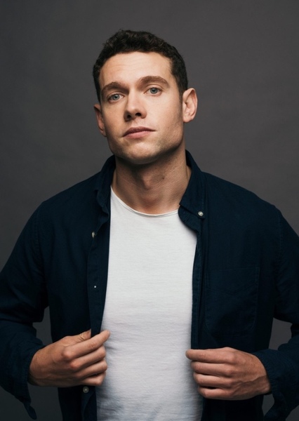 Tom Brittney photo