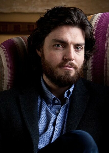Tom Burke photo