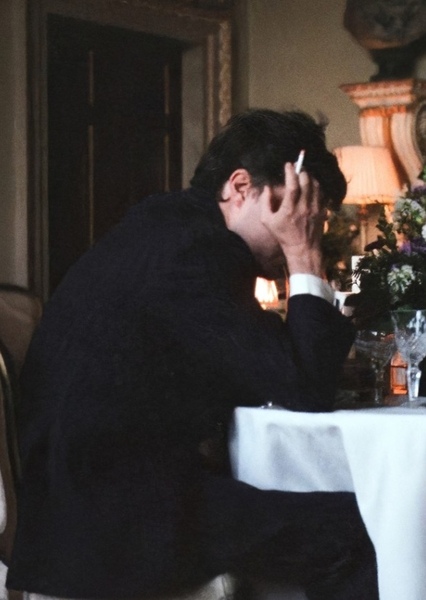 Tom Burke photo