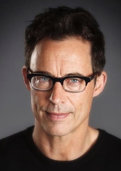 Tom Cavanagh photo