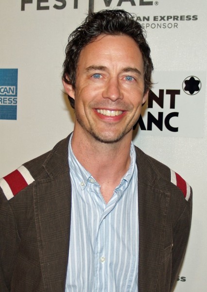 Tom Cavanagh photo