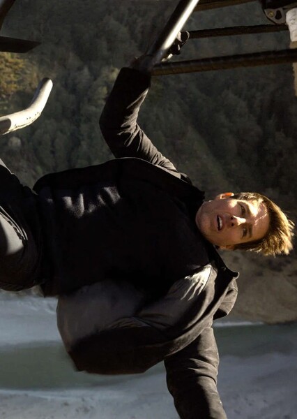 Tom Cruise photo