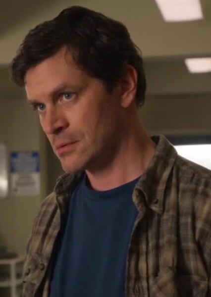 Tom Everett Scott photo