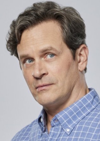 Tom Everett Scott photo