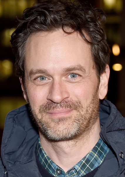 Tom Everett Scott photo