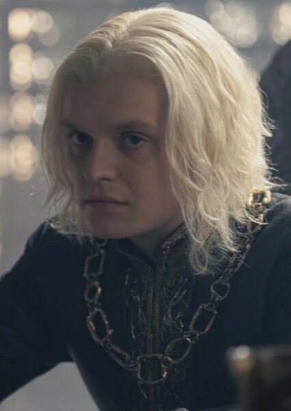 Tom Glynn-Carney photo