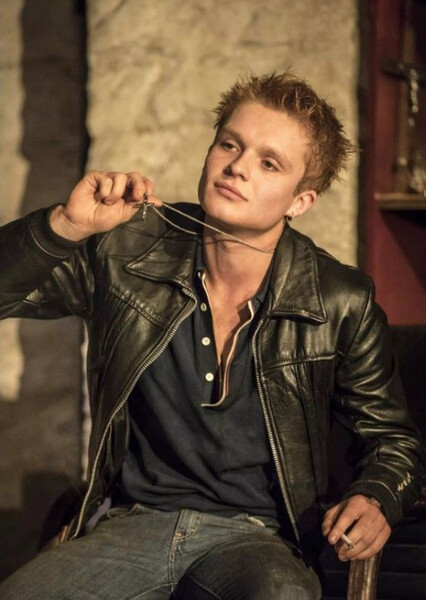 Tom Glynn-Carney