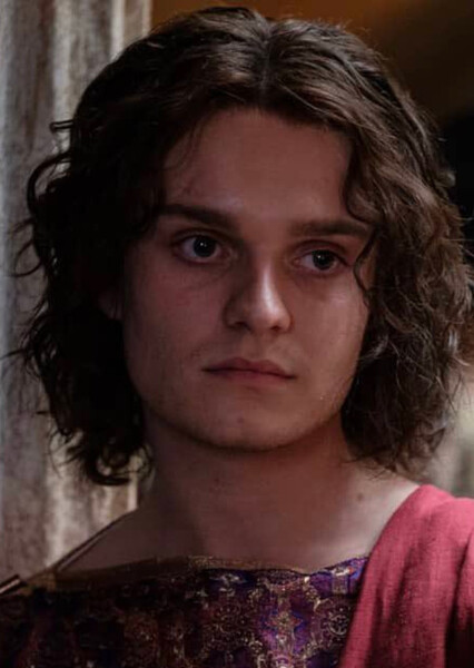 Tom Glynn-Carney