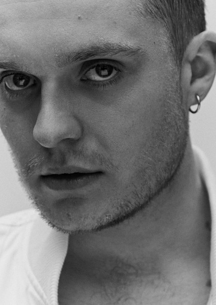 Tom Glynn-Carney photo
