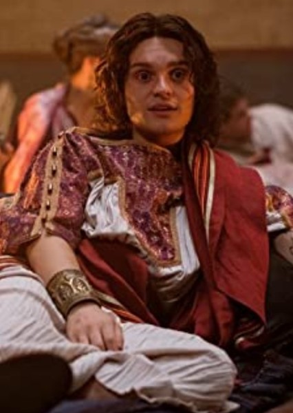 Tom Glynn-Carney photo