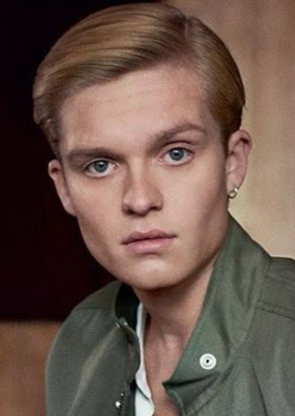 Tom Glynn-Carney photo