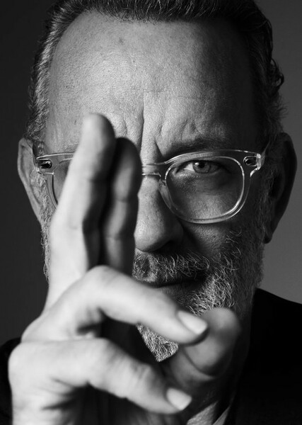 Tom Hanks photo