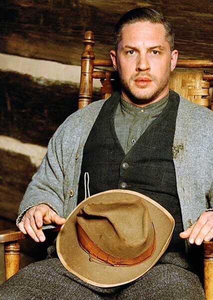 Tom Hardy photo