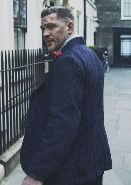 Tom Hardy photo
