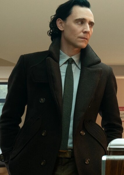 Tom Hiddleston photo