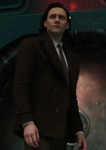 Tom Hiddleston photo