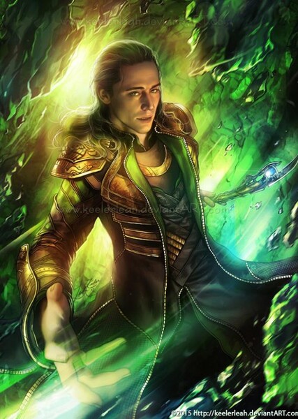 Tom Hiddleston photo