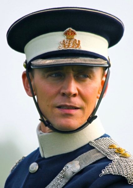 Tom Hiddleston