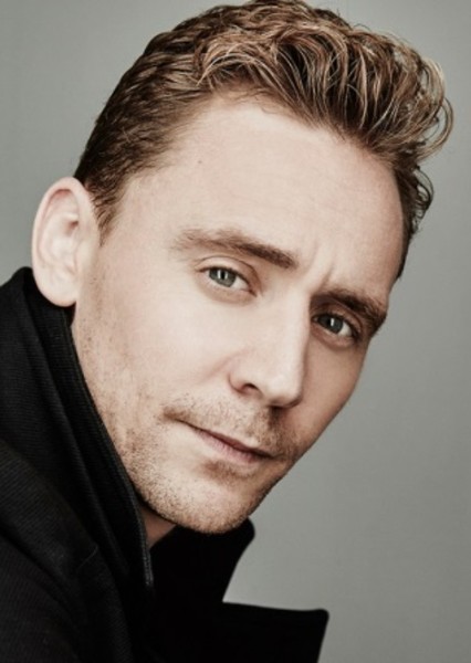 Tom Hiddleston photo