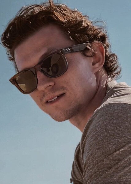Tom Holland photo