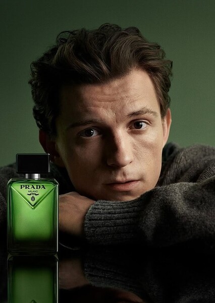 Tom Holland photo