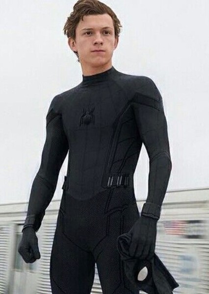 Tom Holland photo