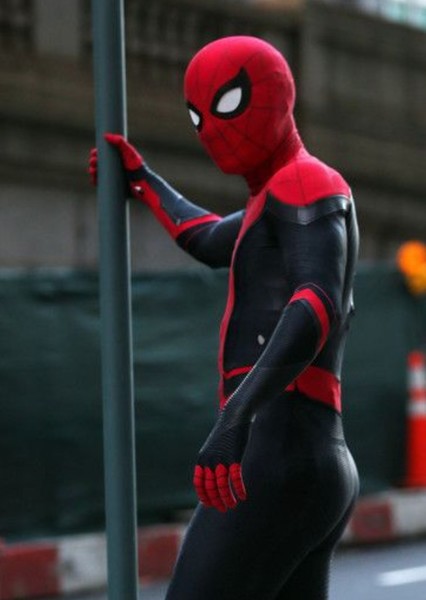 Tom Holland photo