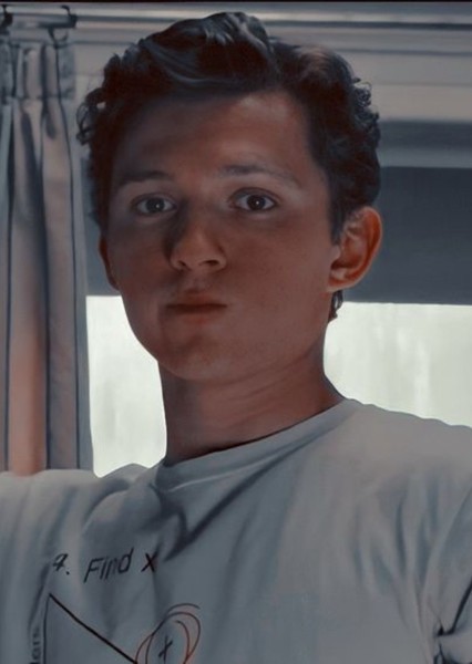 Tom Holland photo