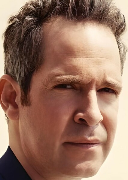 Tom Hollander photo