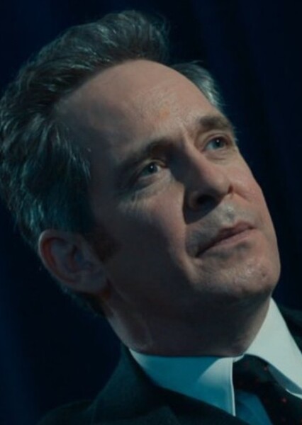 Tom Hollander photo