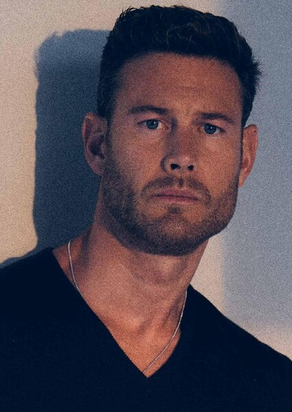 Tom Hopper photo