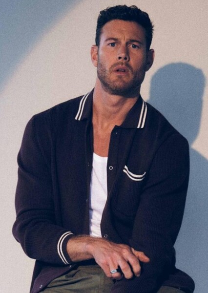 Tom Hopper photo