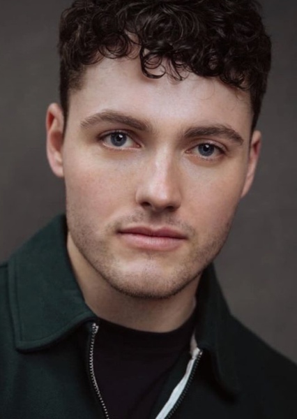 Tom Lewis photo