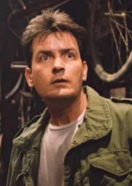 Tom Logan (Scary Movie 3)