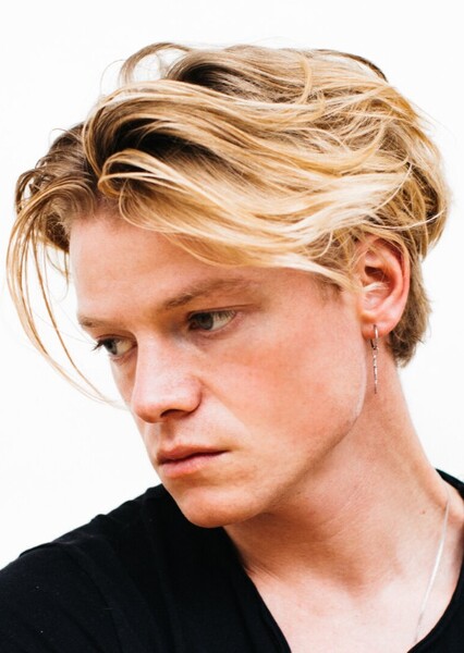 Tom Rhys Harries
