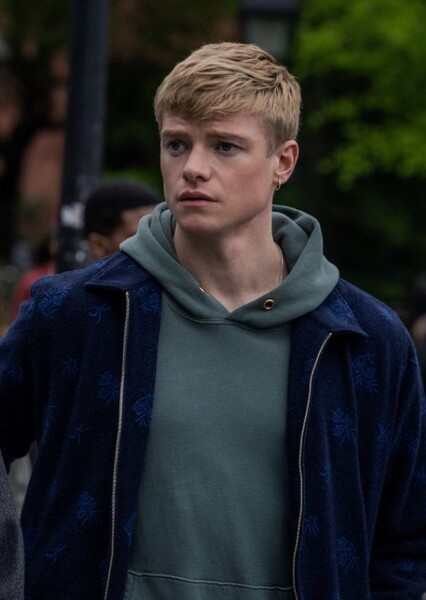 Tom Rhys Harries photo