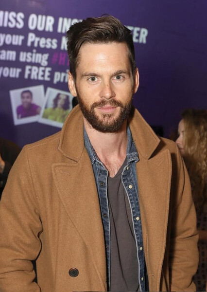 Tom Riley photo