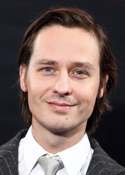 Tom Schilling photo