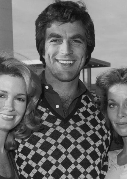 Tom Selleck photo
