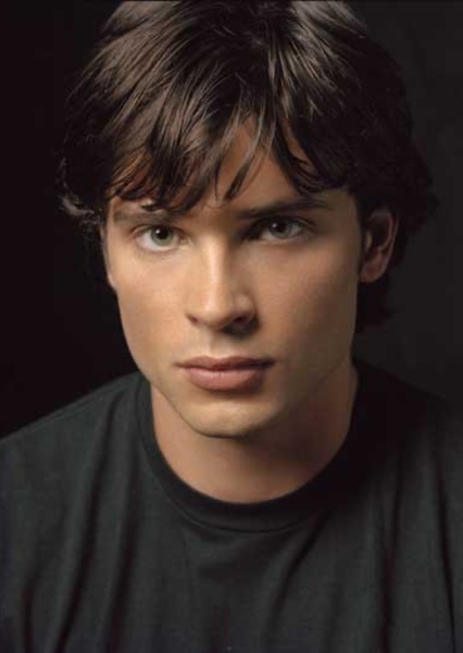Tom Welling photo