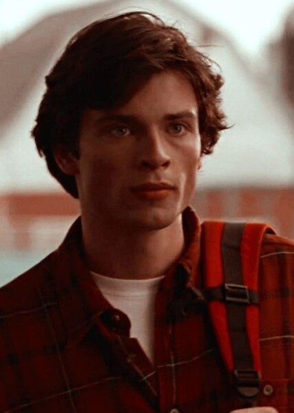 Tom Welling photo