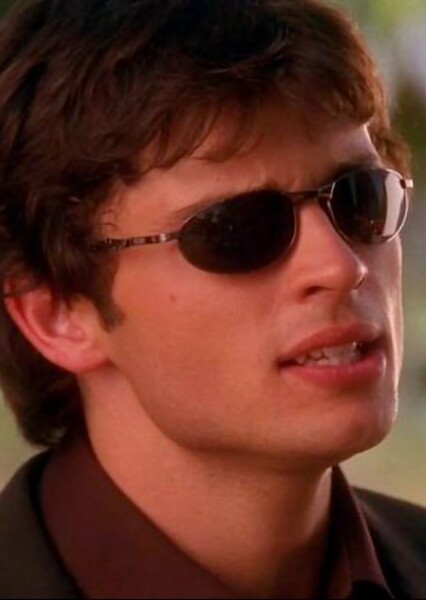Tom Welling photo