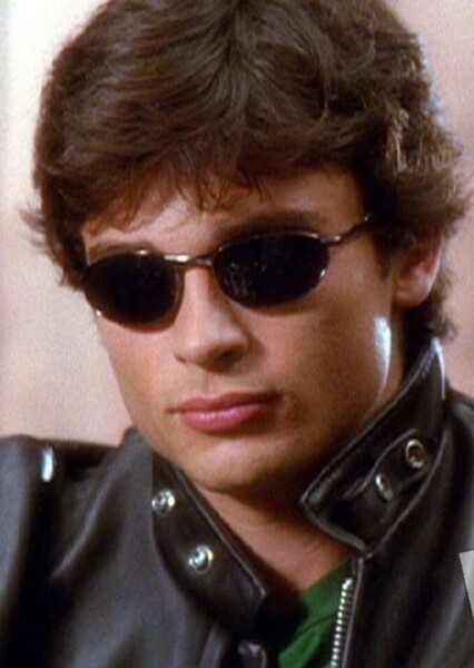 Tom Welling photo