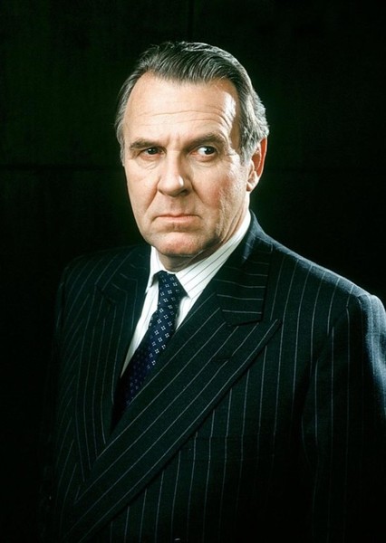 Tom Wilkinson photo